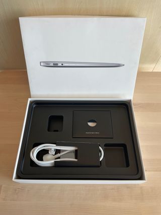 MacBook Air i5 como nuevo