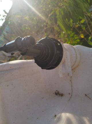 Grifo para depósito 1000 litros riego
