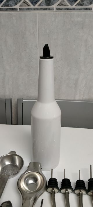Vendo material de coctelería profesional 20 piezas
