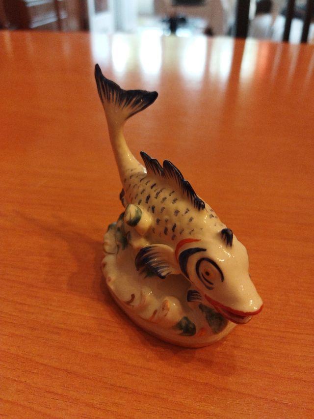 figura pez ceramica
