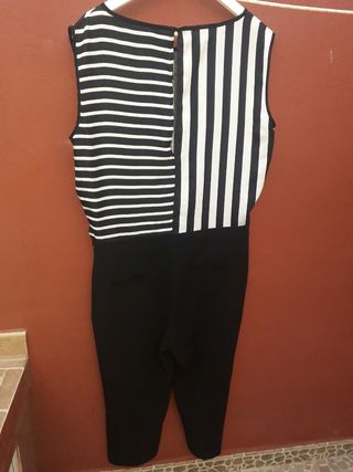 Mono rayas Zara. Talla L.
