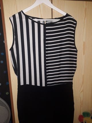 Mono rayas Zara. Talla L.