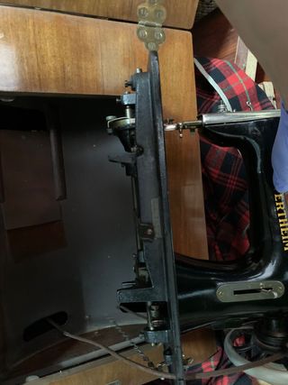 Maquina de coser WERTHEIM