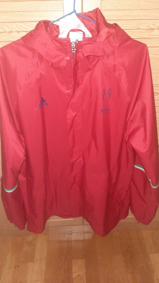 cortavientos Adidas final champions 2017