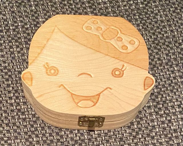 Cajita de madera dientes de leche