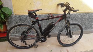 bicicleta transformada a eléctrica