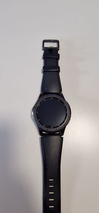 Reloj samsung galaxy gearfrontier s3 con cargador