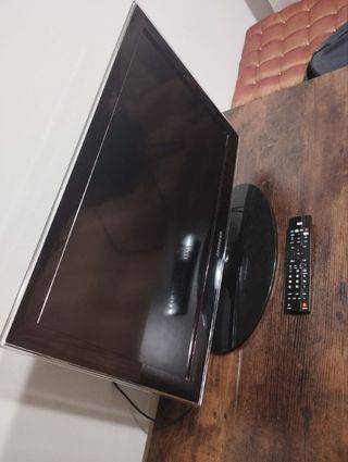 TV Samsung UE26C4000