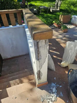 Trabajos en piedra y madera