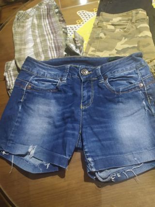 lote de ropa de marca cinco euros