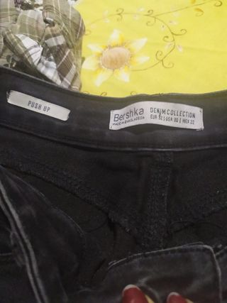 lote de ropa de marca cinco euros