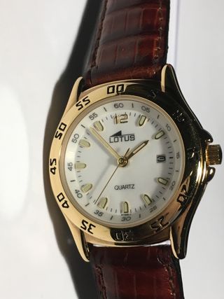Reloj Lotus