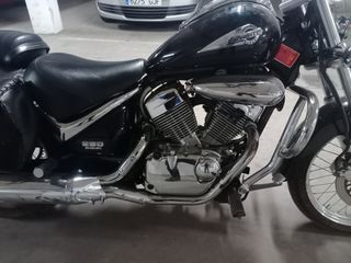 Suzuki intruder 250cc classic