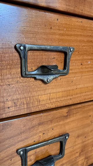 Salón, mueble único. Madera maciza de cerezo