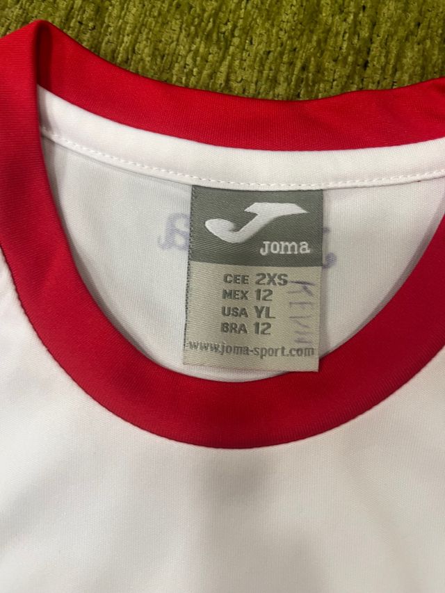 Camiseta Joma talla 2xs-12 años