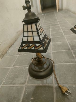 2 Lampara sobremesa Tiffany de una luz