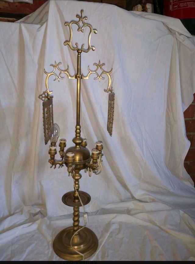 candela in bronzo antico