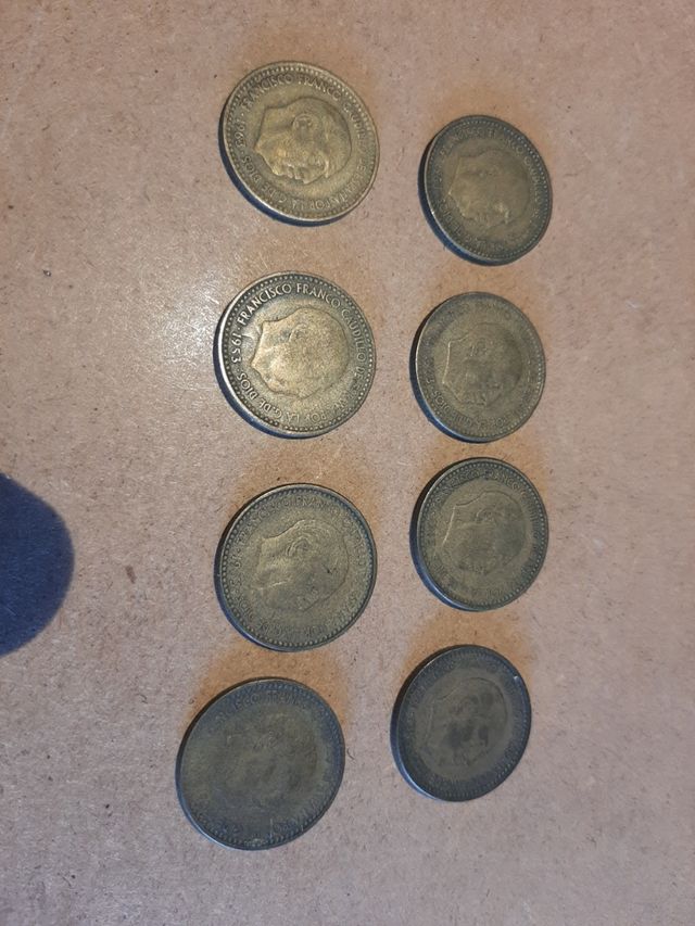 Monedas de 1 peseta de Franco