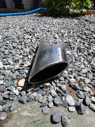 Cola de escape Mercedes Cls W219 350 CGI