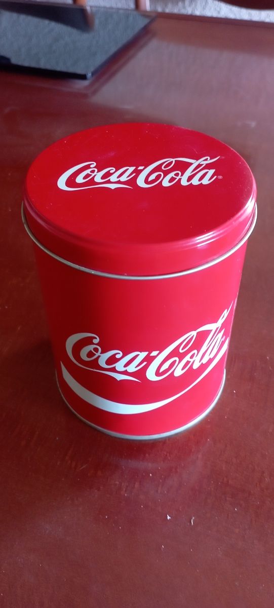 Tanica e biglie Coca-Cola