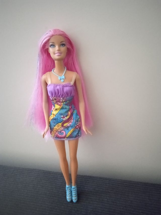 Se vende Barbie
