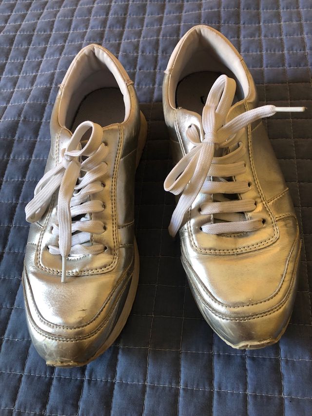 REGALO DEPORTIVAS N39 ESTRADIVARIUS