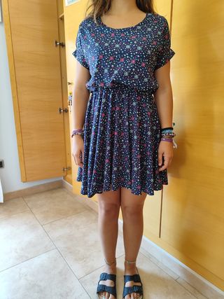 Vestido marca Kling talla 2
