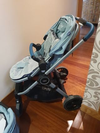 Carito bebe marca chicco 3en 1