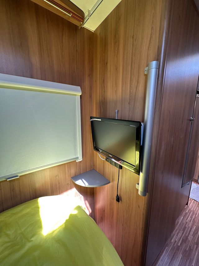 Caravana Burstner Averso