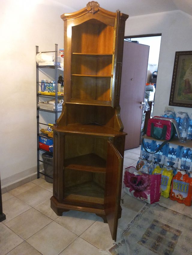 VETRINETTA AD ANGOLO