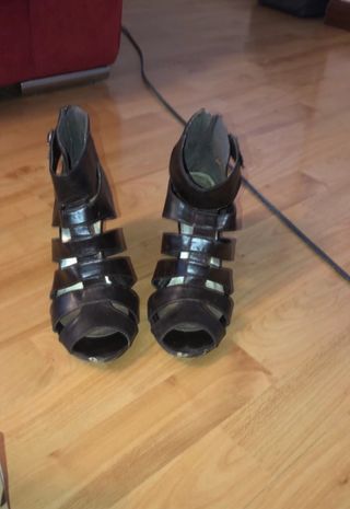 sandalias marrones oscuras talla 39