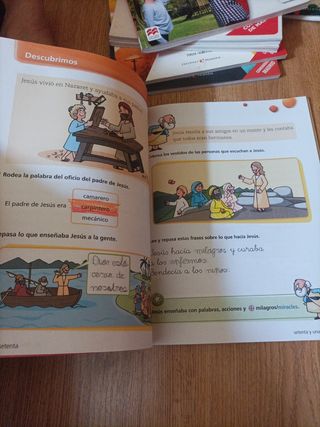 Libro Religión Edelvives 1° primaria