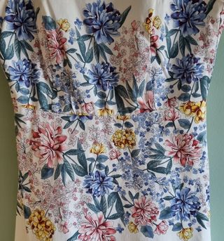 Vestido blanco con flores