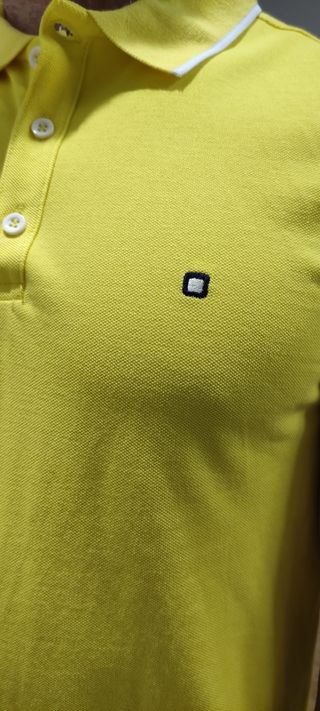 Se venden polos Polo Yellow skin talla m
