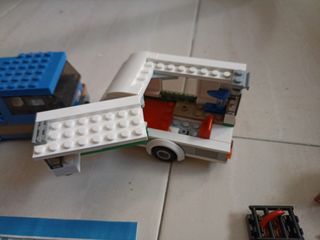 Lego 60117 caravana y coche