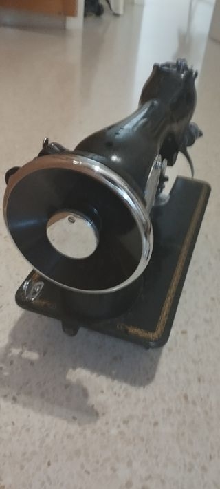 maquina de coser antigua alfa s.a. eibar