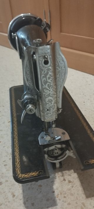 maquina de coser antigua alfa s.a. eibar