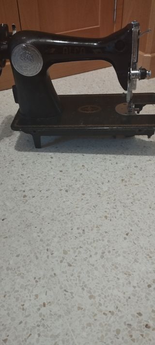 maquina de coser antigua alfa s.a. eibar