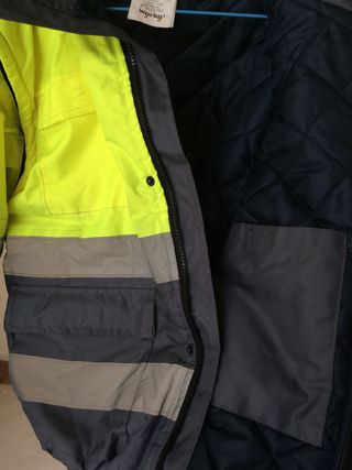 Chaqueta Alta Visibilidad Ferrovial Talla M. Gorro