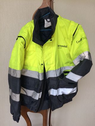 Chaqueta Alta Visibilidad Ferrovial Talla M. Gorro
