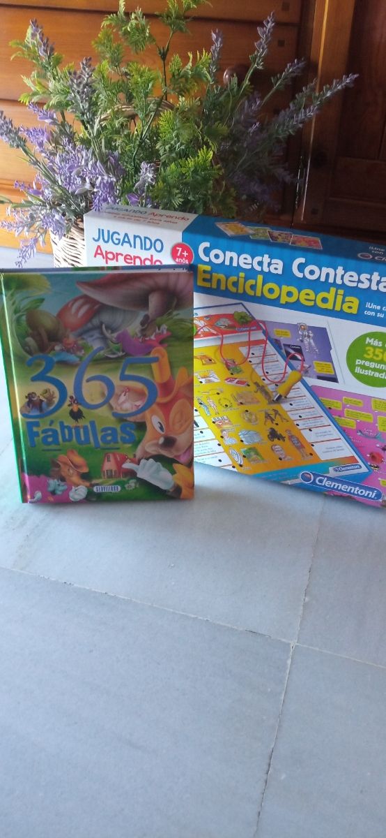 juego educativo y libro de fábula para niños
