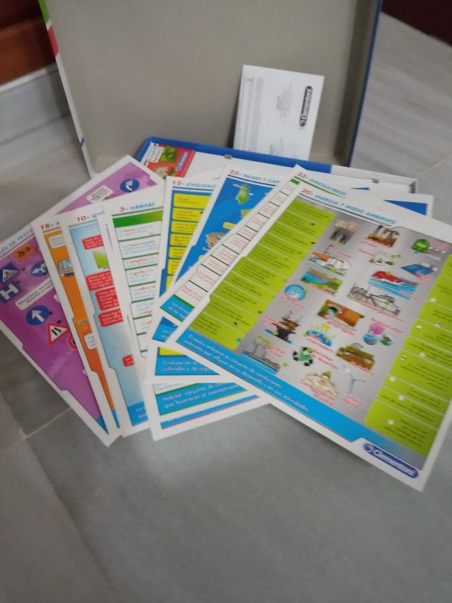 juego educativo y libro de fábula para niños