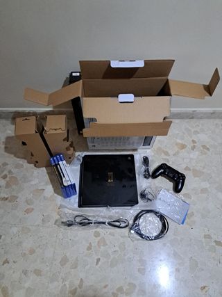 Ps4 slim 1TB final fantasy xv limited edition