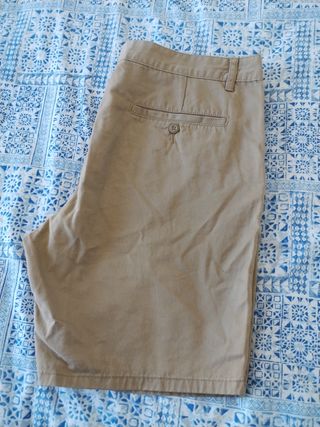 Bermudas cargo