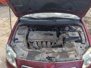 SOLO DESPIECE TOYOTA AVENSIS (_T25_) 2005