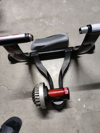 se vende rodillo bicicleta ,marca Elite 