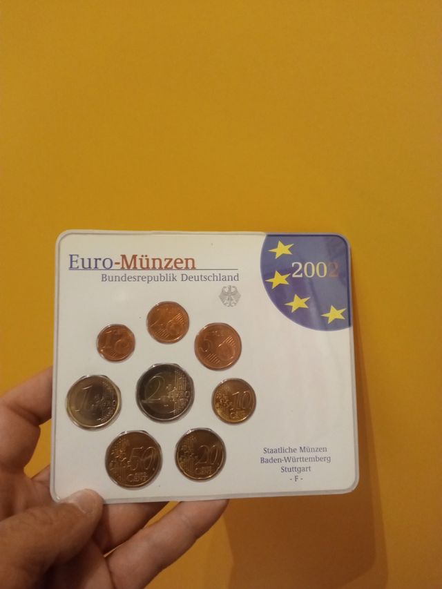 Cartera 8 valores Alemania 2002. ceca F