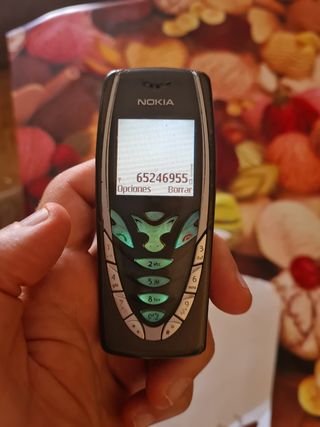 Nokia 7210