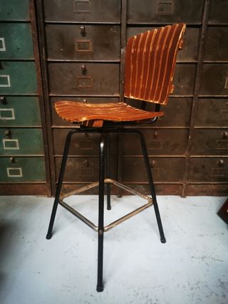 Silla Giratoria alta. Vintage. Arquitect