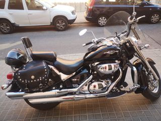 SUZUKI INTRUDER 800